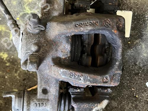 Used Right rear brake caliper MERCEDES-BENZ VITO Van (W447) 114 CDI (447.601, 447.603, 447.605) (136 hp) 21354735