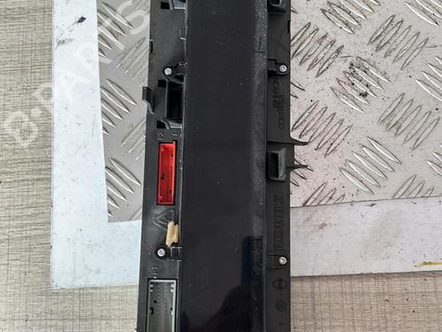 Used Instrument cluster RENAULT SCÉNIC II (JM0/1_) 1.9 dCi (JM14) (131 hp) 21347422