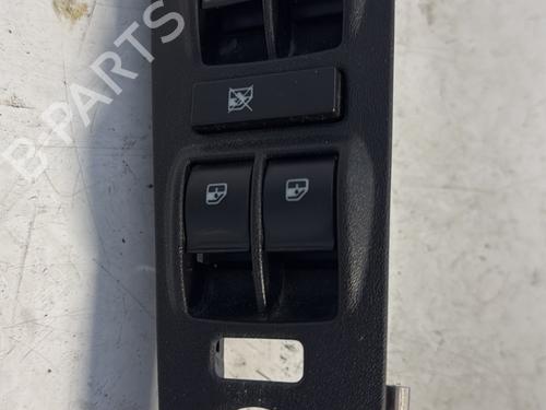 Used Left front window switch FIAT BRAVO II (198_) 1.9 D Multijet (198AXB1A) (120 hp) 22748775
