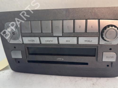 Used Radio LANCIA MUSA (350_) 1.3 D Multijet (350.AXM11, 350.AXM1A, 350.AXI1A) (95 hp) 24433565
