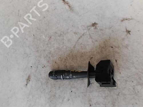 Used Steering column stalk RENAULT CLIO II (BB_, CB_) 1.5 dCi (B/CB08) (82 hp) 21342619