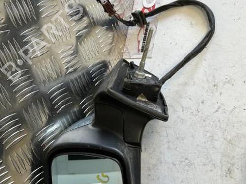 Left mirror PEUGEOT 407 SW (6E_, 6D_) 2.7 HDi | BP21848030C26 
