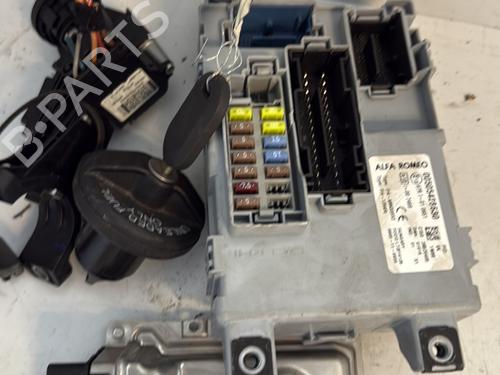 Used Electronic module ALFA ROMEO MITO (955_) 1.4 (955.AXB1B, 955.AXU1A) (78 hp) 25995992
