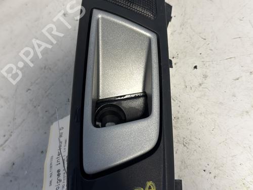 Højre fortil invendig håndtag FORD FIESTA VI (CB1, CCN) 1.4 TDCi (70 hp) 21355697