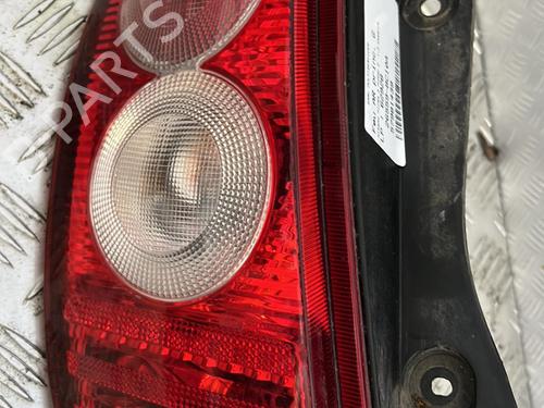 Used Left taillight NISSAN MICRA III (K12) 1.2 16V (65 hp) 21347217