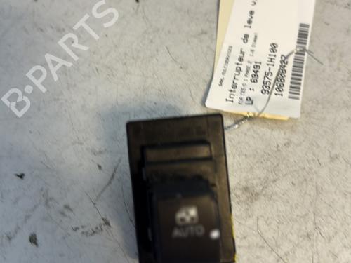 Used Right front window switch KIA CEE'D Hatchback (ED) 1.6 CRDi 115 (115 hp) 26319984