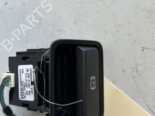 Used Switch MERCEDES-BENZ A-CLASS (W176) A 200 CDI / d (176.008) (136 hp) 21330227