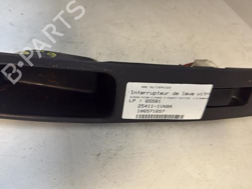 Used Right front window switch NISSAN MICRA III (K12) 1.2 16V (65 hp) 26213354