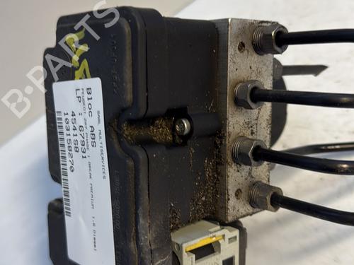 Used ABS pump PEUGEOT 207 SW (WK_) 1.6 HDi (90 hp) 24425914