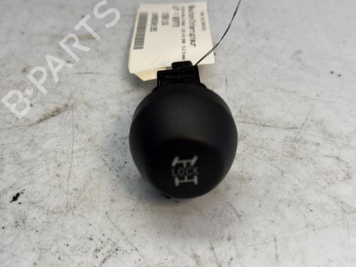 Used Switch TOYOTA RAV 4 III (_A3_) 2.2 D 4WD (ALA30_, ALA30R) (136 hp) 27699553