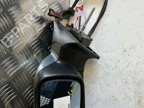 Left mirror PEUGEOT 407 SW (6E_, 6D_) 2.7 HDi | BP21848030C26 