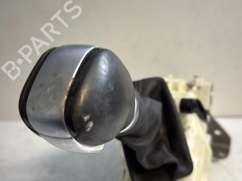 Used Gear lever RENAULT GRAND SCÉNIC IV (R9_) 1.7 Blue dCi 150 (R9A7, R9A8) (150 hp) 25716700