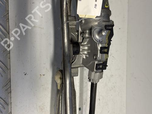 Used Front wiper motor MAZDA 5 (CR) 2.0 CD (CR19) (110 hp) 21348052