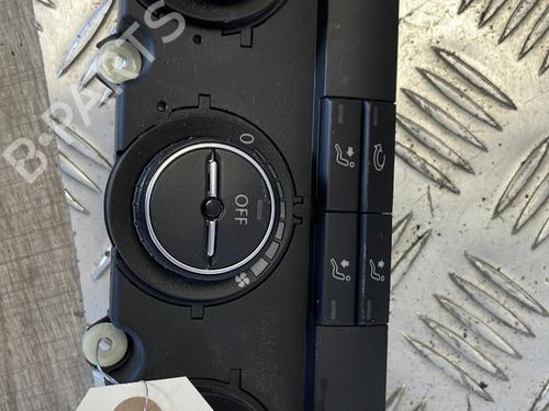 Used Climate control VW GOLF V (1K1) 1.9 TDI (105 hp) 21350542