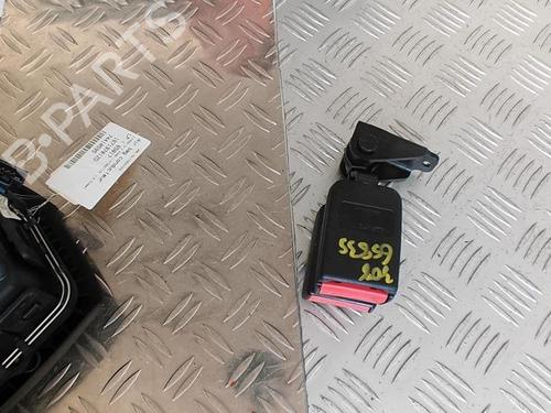 Seat buckle PEUGEOT 308 I (4A_, 4C_) 1.6 HDi | BP21352900I32 