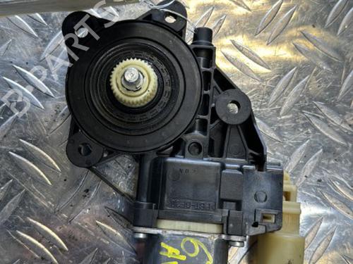 Used Right front window motor VW GOLF VI (5K1) 1.4 TSI (122 hp) 21346515
