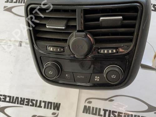 Used Climate control PEUGEOT 508 I (8D_) 2.0 HDi (140 hp) 21337083