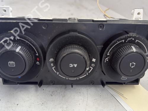 Used Climate control PEUGEOT 308 I (4A_, 4C_) 1.6 HDi (109 hp) 26172311