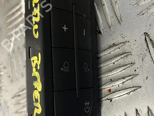 Used Headlight switch PEUGEOT BIPPER (AA_) 1.4 HDi (68 hp) 21333146
