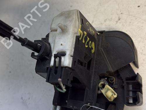 Serrure avant gauche RENAULT CLIO II (BB_, CB_) 1.5 dCi (B/C2J) (68 hp) 26213351