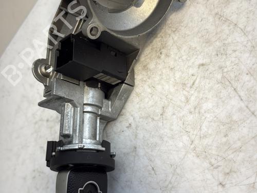 Used Ignition barrel OPEL CORSA D (S07) 1.4 (L08, L68) (90 hp) 25626996