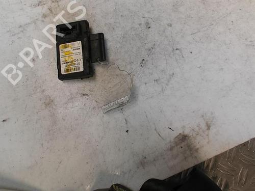 Used Card reader RENAULT GRAND SCÉNIC II (JM0/1_) 2.0 dCi (JM1K) (150 hp) 21357696