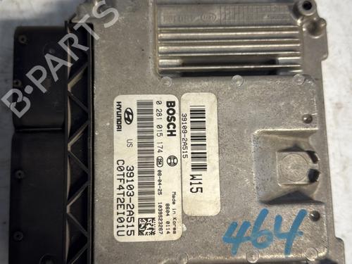 Used Engine control unit (ECU) HYUNDAI GETZ (TB) 1.5 CRDi (88 hp) 25726421