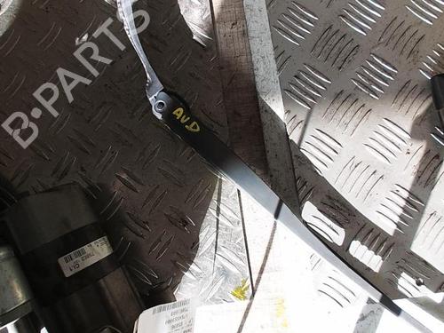 Used Front windshield wiper arm PEUGEOT 307 SW (3H) 1.6 HDI 110 (109 hp) 21328502