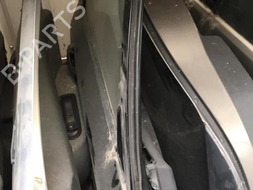 Used Right front door FIAT SEDICI (189_) 1.9 D Multijet (120 hp) 21338701