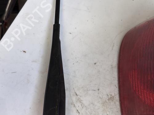 Used Front windshield wiper arm FORD FIESTA VI (CB1, CCN) 1.0 EcoBoost (100 hp) 24646311