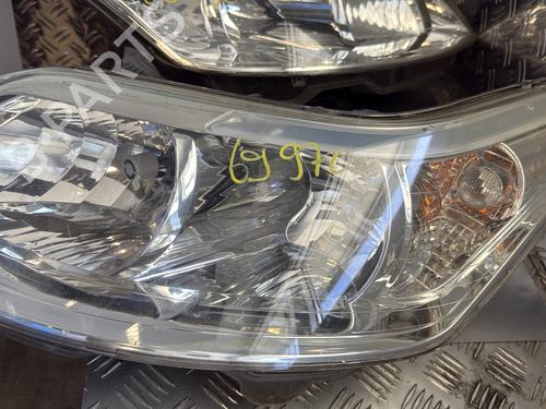 Left headlight CITROËN C4 I (LC_) 1.6 HDi | BP28057649C28 