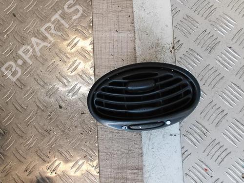 Used Air vent FORD FOCUS I (DAW, DBW) 1.8 TDCi (100 hp) 21352509