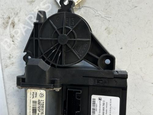 Used Right front window motor VW TOURAN (1T1, 1T2) 1.9 TDI (105 hp) 21353687