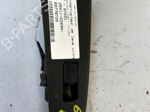 Used Right front window switch NISSAN NOTE (E11, NE11) 1.5 dCi (86 hp) 21353796