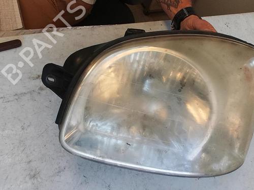 Used Left headlight HYUNDAI SANTA FÉ I (SM) 2.0 CRDi (113 hp) 21333659
