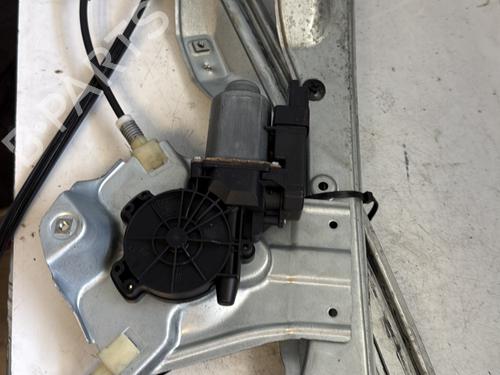 Front right window mechanism RENAULT CLIO III (BR0/1, CR0/1) 1.4 16V | BP26577069C23 