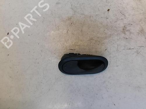 Used Front right interior door handle RENAULT CLIO III (BR0/1, CR0/1) 1.4 16V (98 hp) 21357817