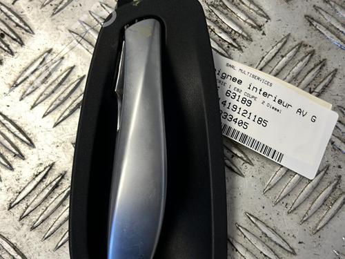 Used Front left interior door handle BMW 1 Coupe (E82) 120 d (177 hp) 21331268