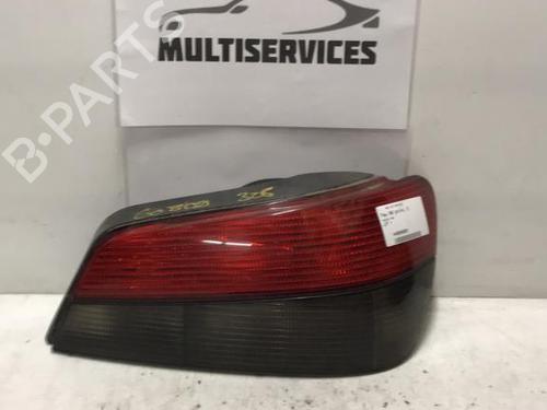 Used Right taillight PEUGEOT 306 Hatchback (7A, 7C, N3, N5) 1.6 (89 hp) 21351556