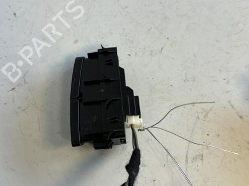 Used Switch MERCEDES-BENZ A-CLASS (W176) A 200 CDI / d (176.008) (136 hp) 21346232