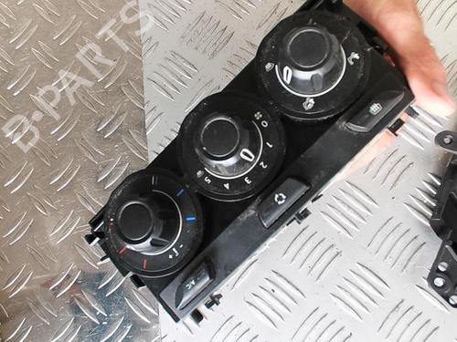 Climate control CITROËN C3 II (SC_) 1.4 HDi 70 (SC8HZC, SC8HR0, SC8HP4) | BP21329045I5 