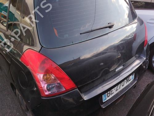 Interior roof light SUZUKI SWIFT III (MZ, EZ) 1.3 DDiS (RS413D) | BP27384268I8 