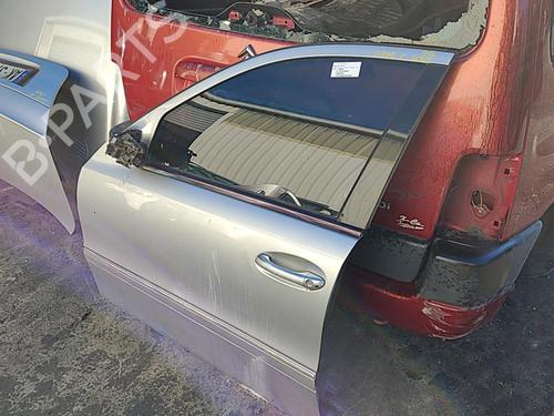 Used Left front door MERCEDES-BENZ E-CLASS (W211) E 220 CDI (211.006) (150 hp) 21344493