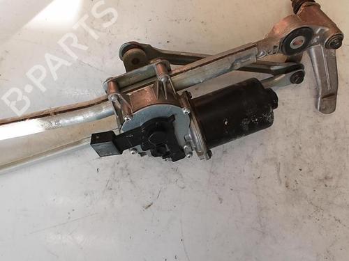Used Front wiper motor BMW 3 (E90) 330 xd (231 hp) 21351968