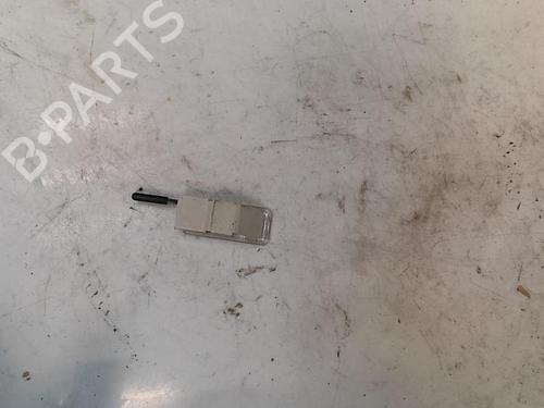 Used Interior roof light PEUGEOT 308 II (LB_, LP_, LW_, LH_, L3_) 1.2 THP 110 (110 hp) 21344395