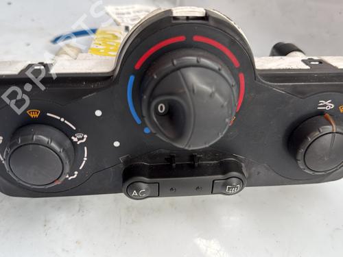 AC-Styringsenhed/Manøvreenhed RENAULT CLIO III (BR0/1, CR0/1) 1.2 16V (BR02, BR0J, BR11, CR02, CR0J, CR11) (75 hp) 24800238