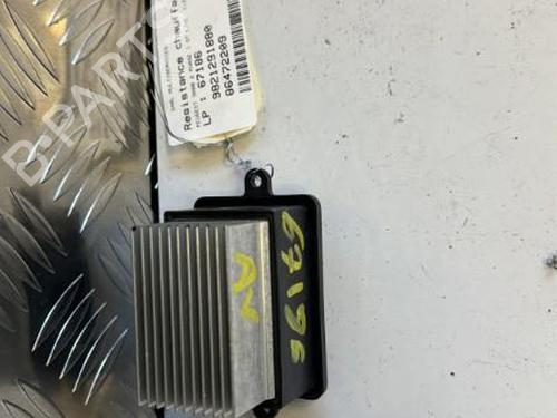 Used Heater resistor PEUGEOT 3008 II SUV (MC_, MR_, MJ_, M4_) 1.2 THP/ PureTech 130 (MRHNSM, MRHNSU, MRHNSJ, MRHNYW,... (131 hp) 21349437