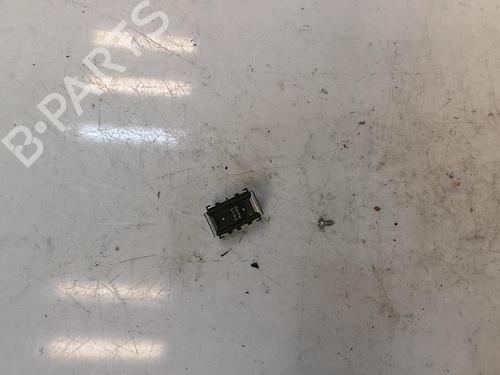 Switch PEUGEOT 208 II (UB_, UP_, UW_, UJ_) 1.2 PureTech 130 | BP21328086I30 