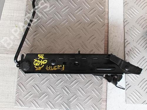 Used Jack Kit FORD FIESTA V (JH_, JD_) 1.3 (69 hp) 22765680