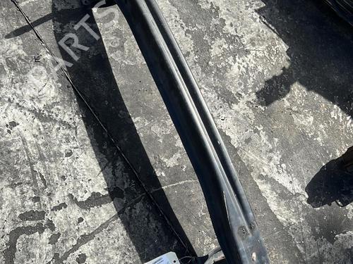 Used Front bumper reinforcement VW TOURAN (1T1, 1T2) 2.0 TDI (140 hp) 21847438